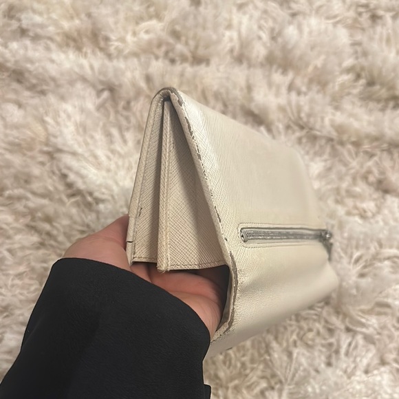Prada Wallet with unbranded chain - Picture 15 of 16